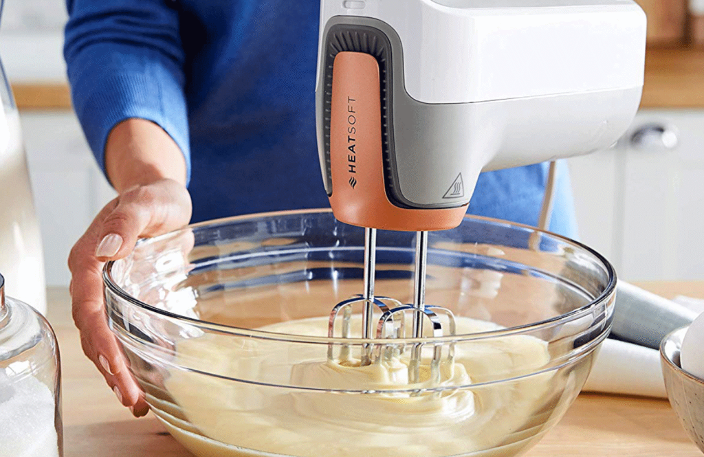 How to Use a Hand Mixer? Oh Snap! Cupcakes