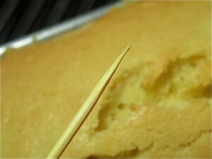 Honey Bun Cheesecake Recipe