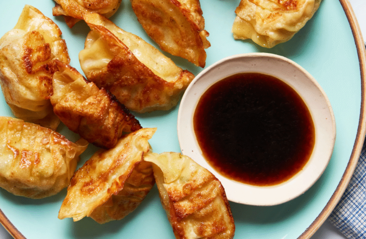 Fried vs Steamed Dumplings: A Comparison of Deliciousness